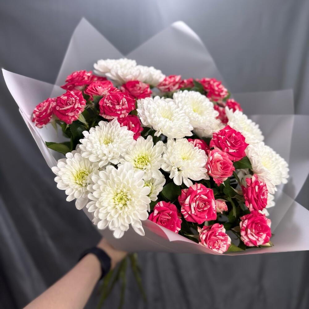 Букет сборный из роз с хризантемой🎀
