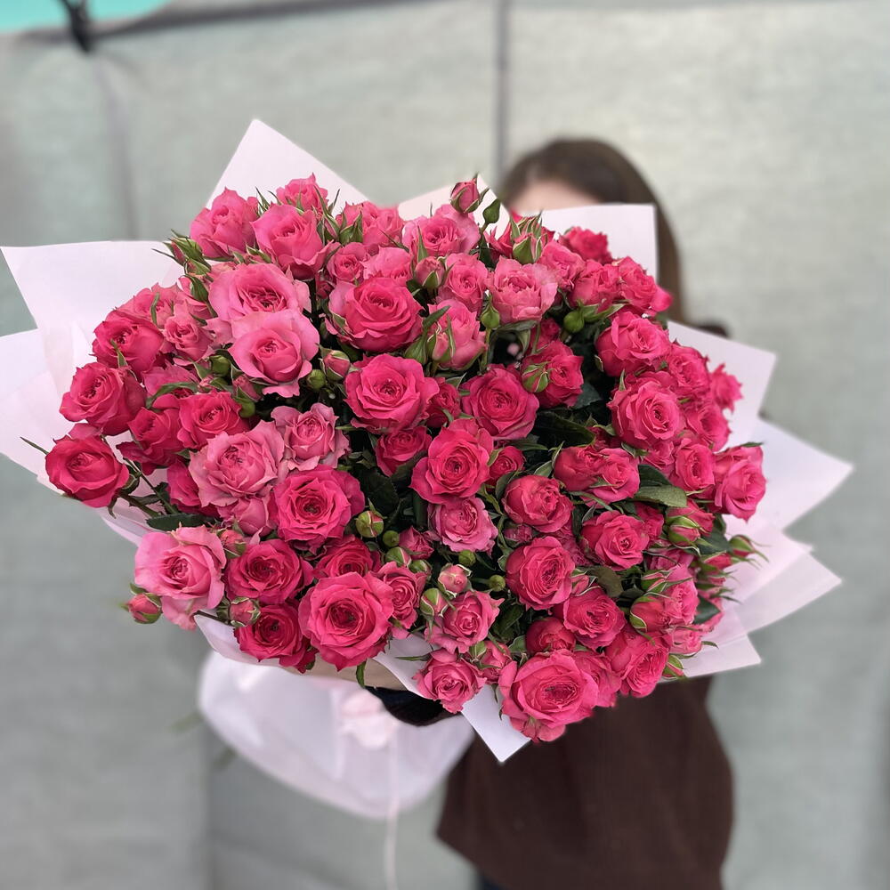 Букет из 15 кустовых роз