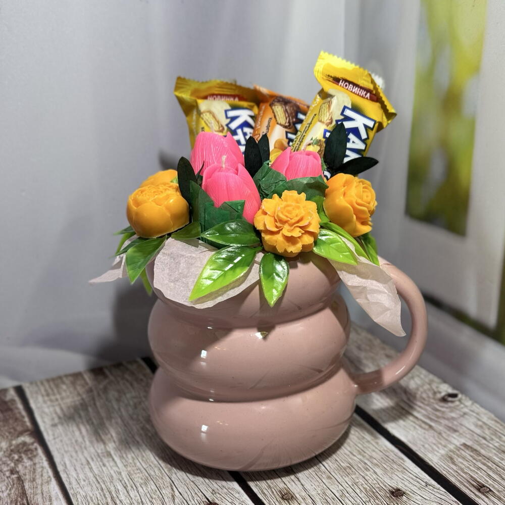 Букет в кружке «Подарочный»