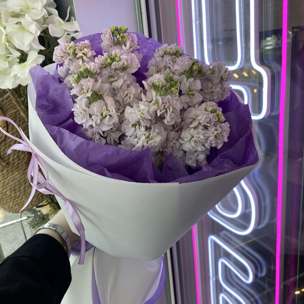 Букет ароматных маттиол 💕