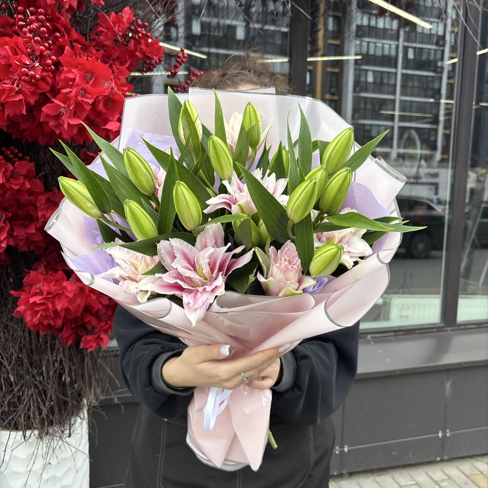 Букет ароматной лилии 💗💗💗