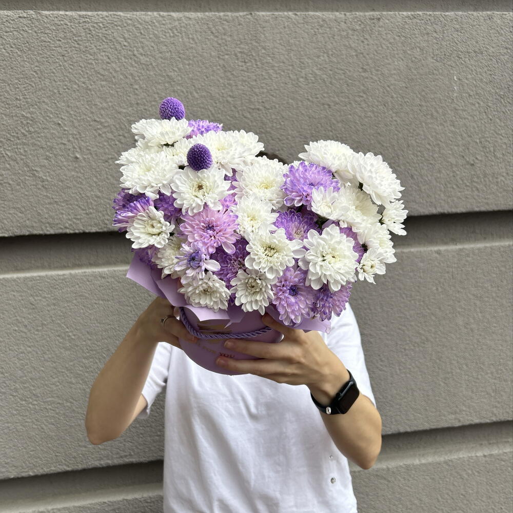 Композиция для школьника💜 подойдет и мальчику, и девочке 🩷 пушистая, стойкая хризантема «Алтай»