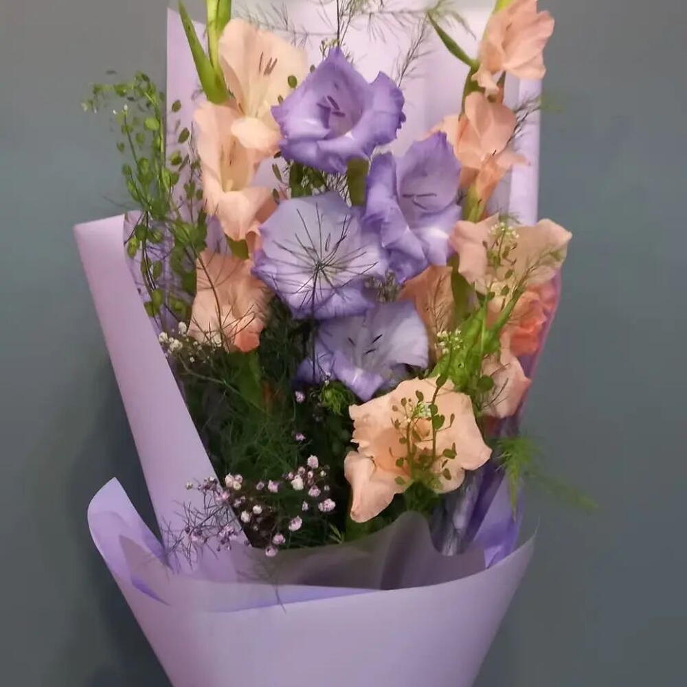 Гладиолусы микс