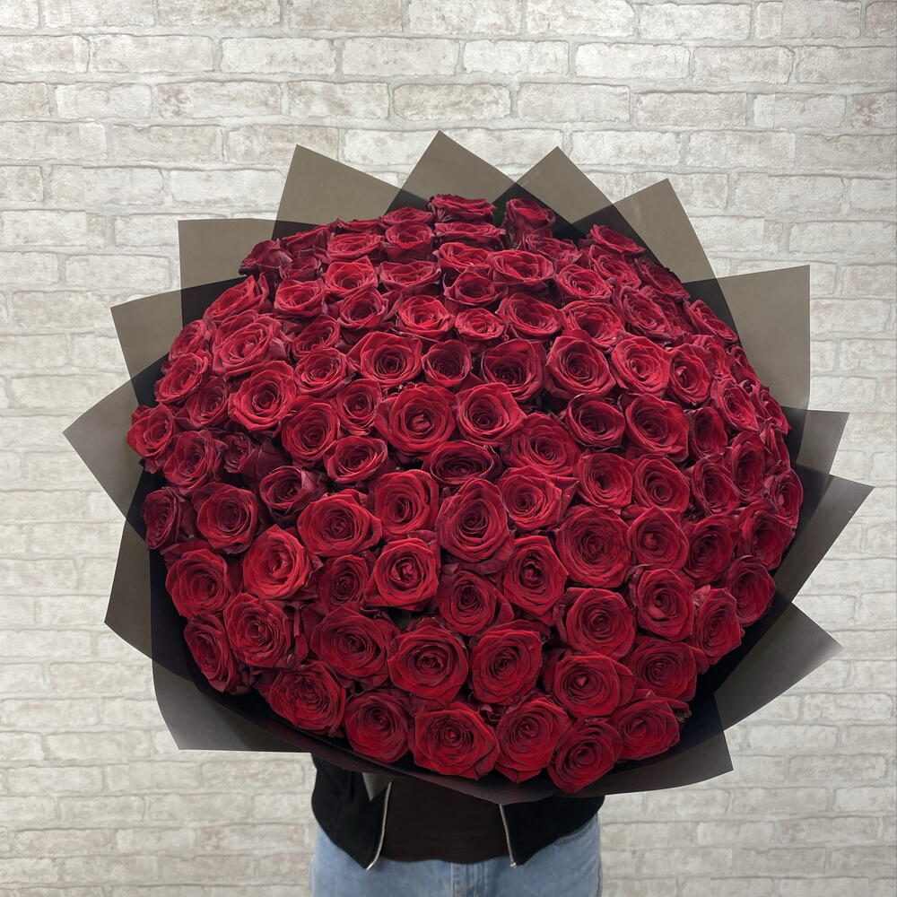 Красные розы 🥰🌹🌹🌹🥰
