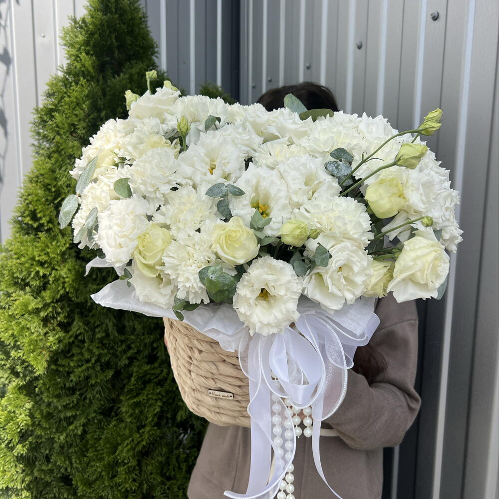 Кашпо с диантусом и эустомой ♥️