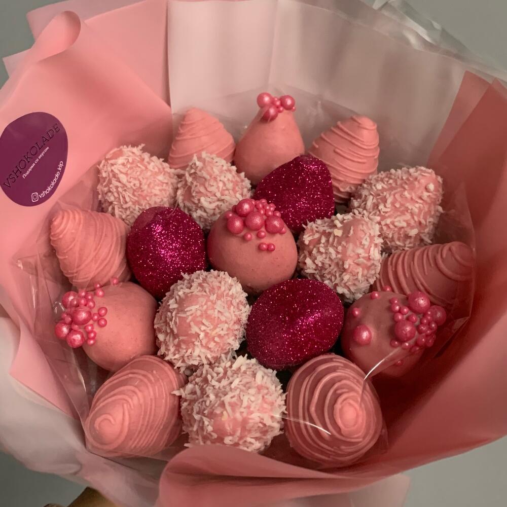 Букет из клубники в шоколаде, Цветы и подарки Тельмана, Тосненский ...