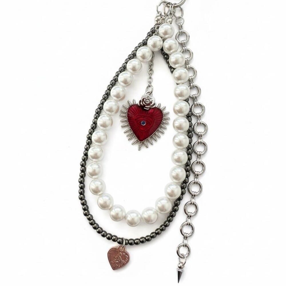 Обвес брелок на сумку Валентинка готик с жемчугом Майорка и сердечком