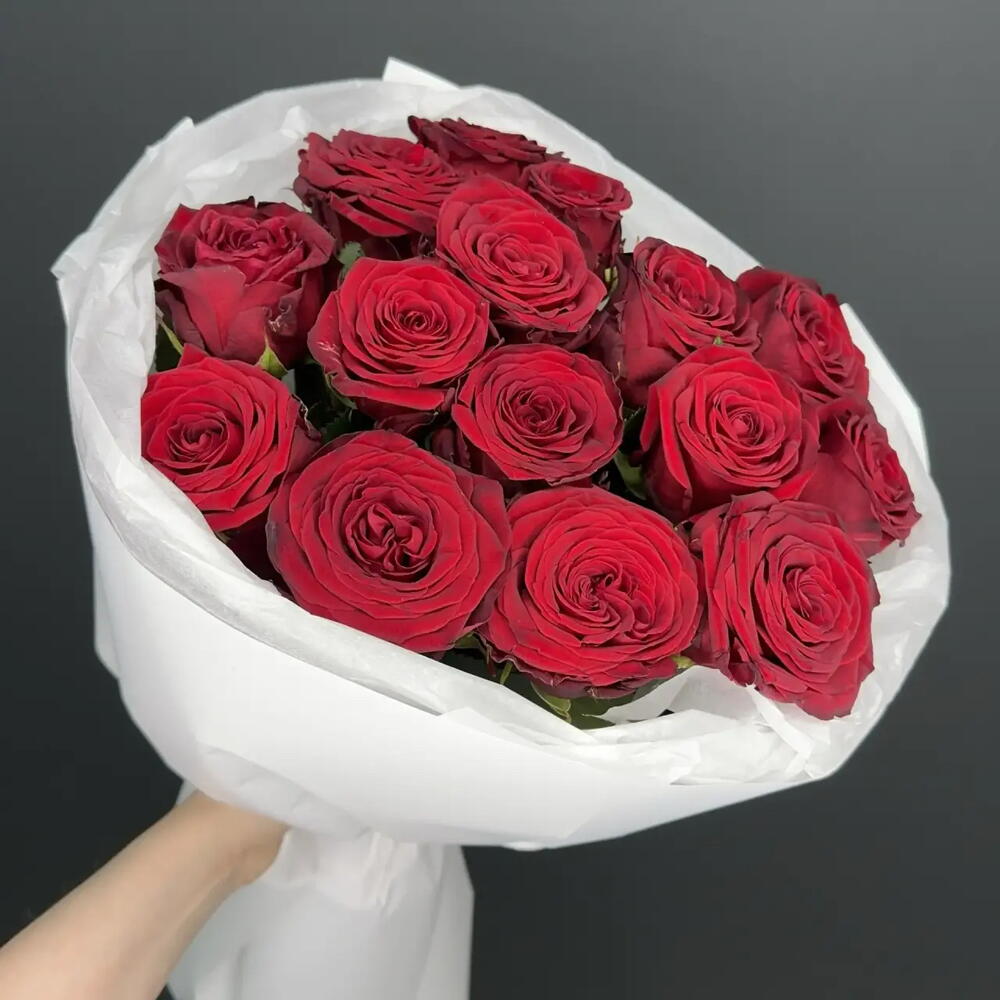 15 элитных роз ️