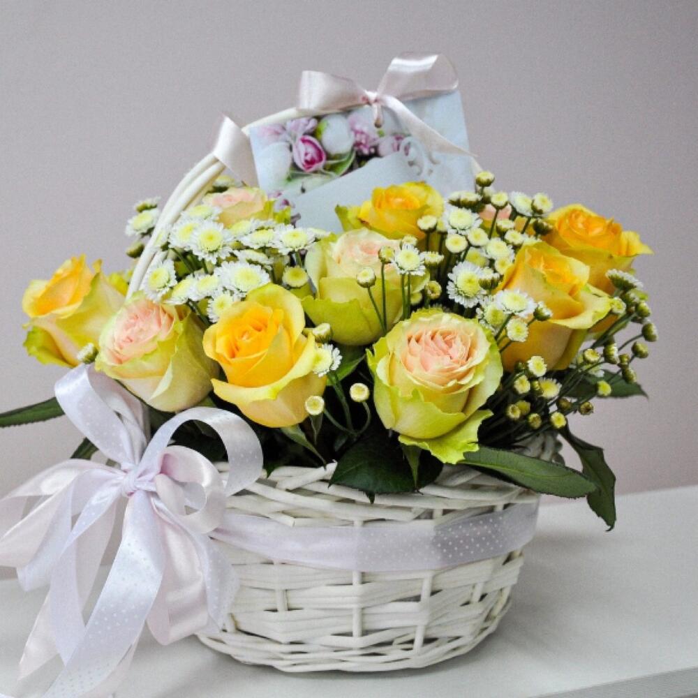 Доставка цветов корзин в красноярске екатеринбург изолон для цветов купить