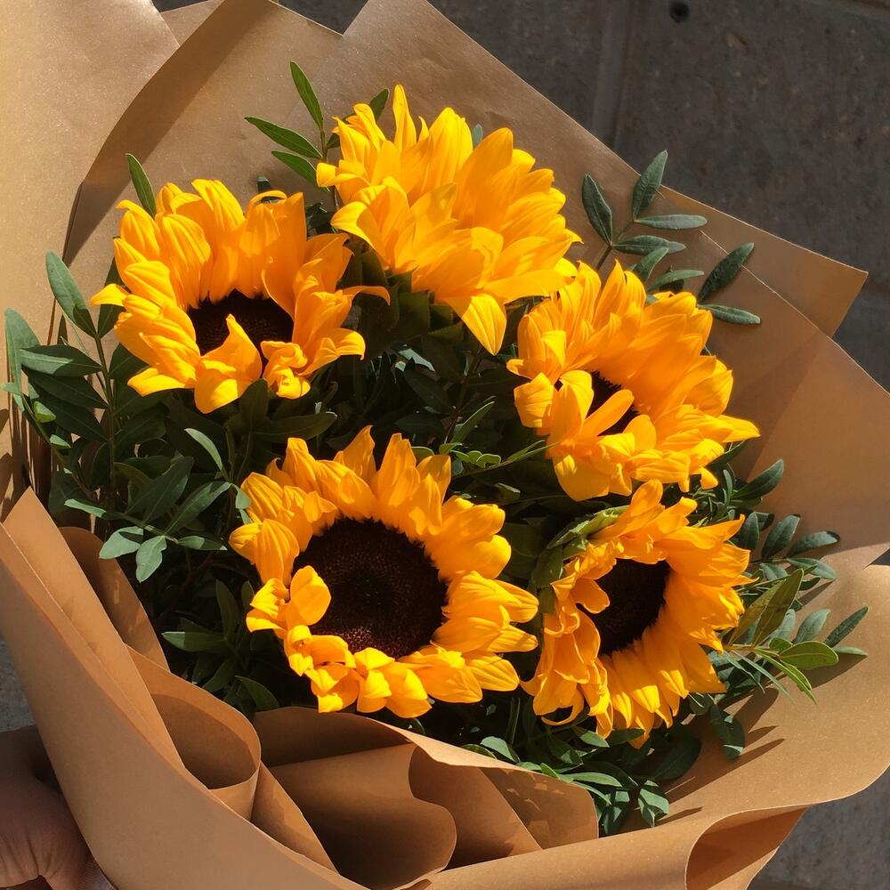 🌹🌹Солнечный букет из 5 подсолнухов