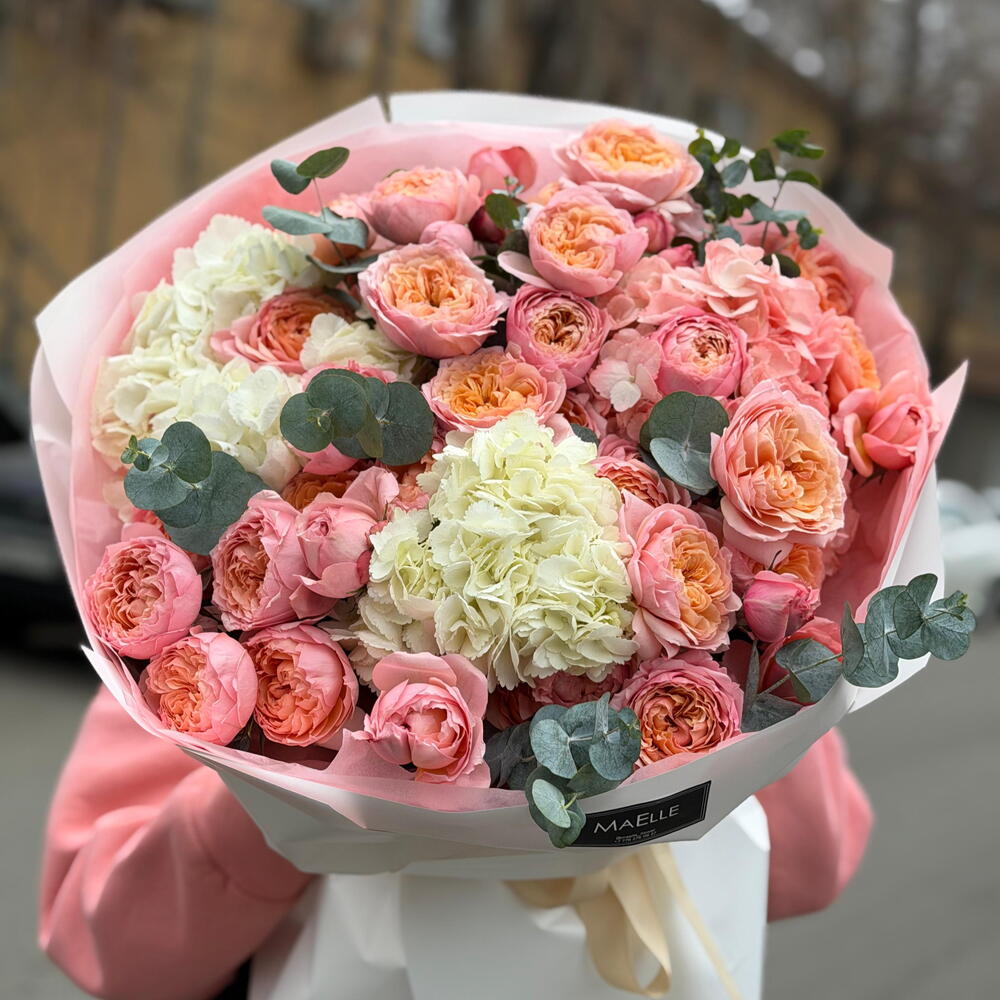 Peachy Blush Garden