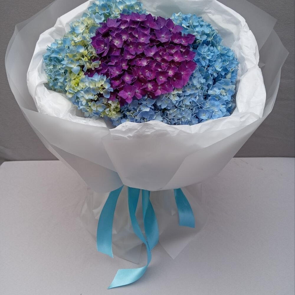3 Hydrangea super FRESH Bouquet Букет 3  супер СВЕЖИХ гортензии
