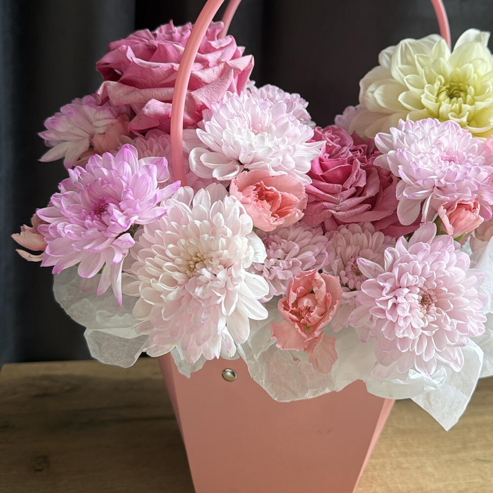 Сумочка с георгином 🌸