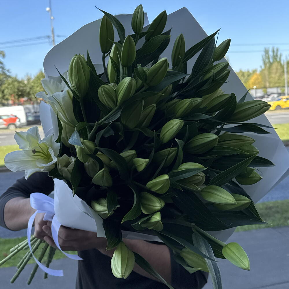 Лилии