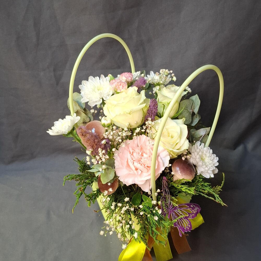 Сумочка белых цветов 💐