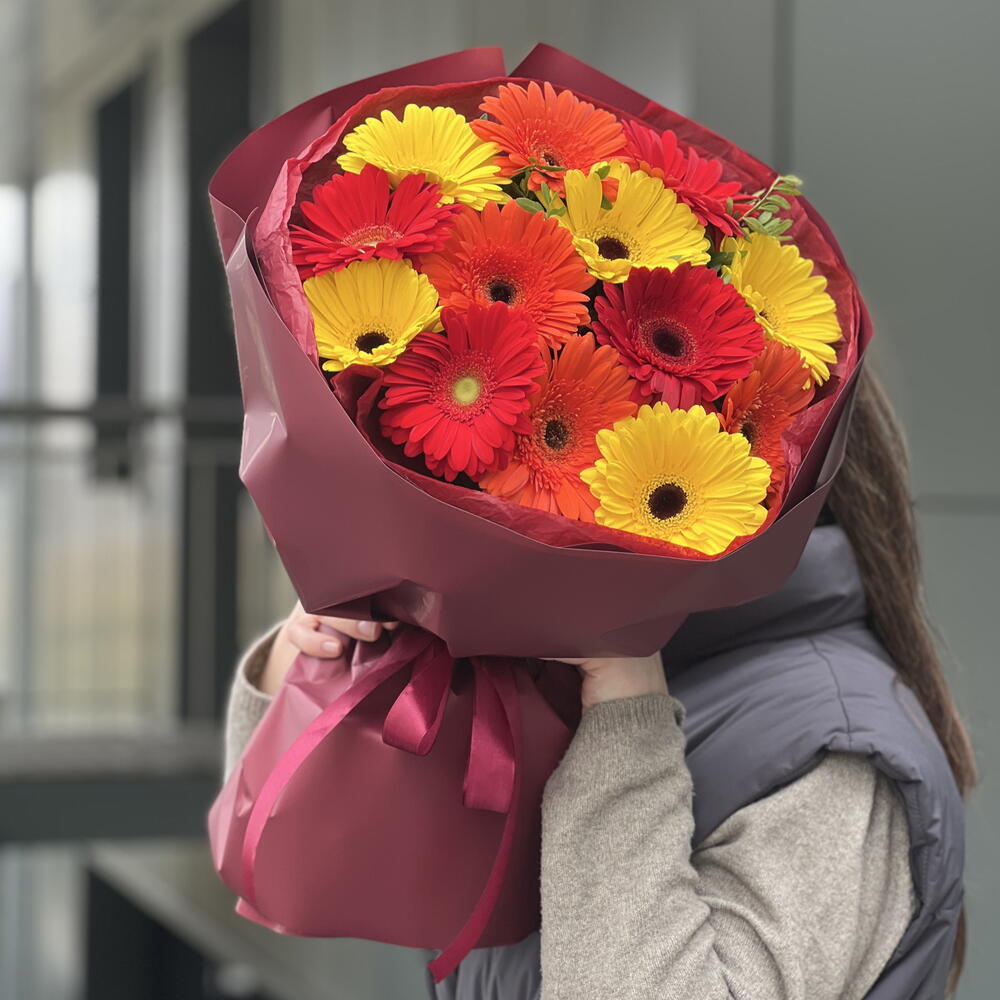 Королева Сердца из 13 герберы