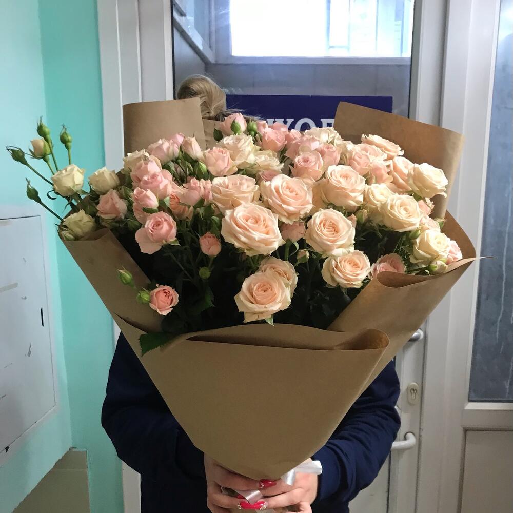 Кустовые розы