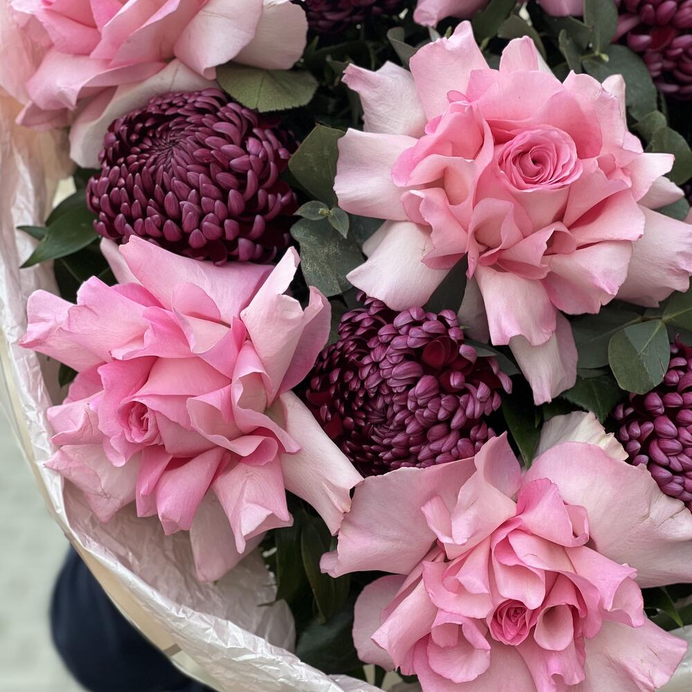 Roses and Chysanthemums Bouquet N-051