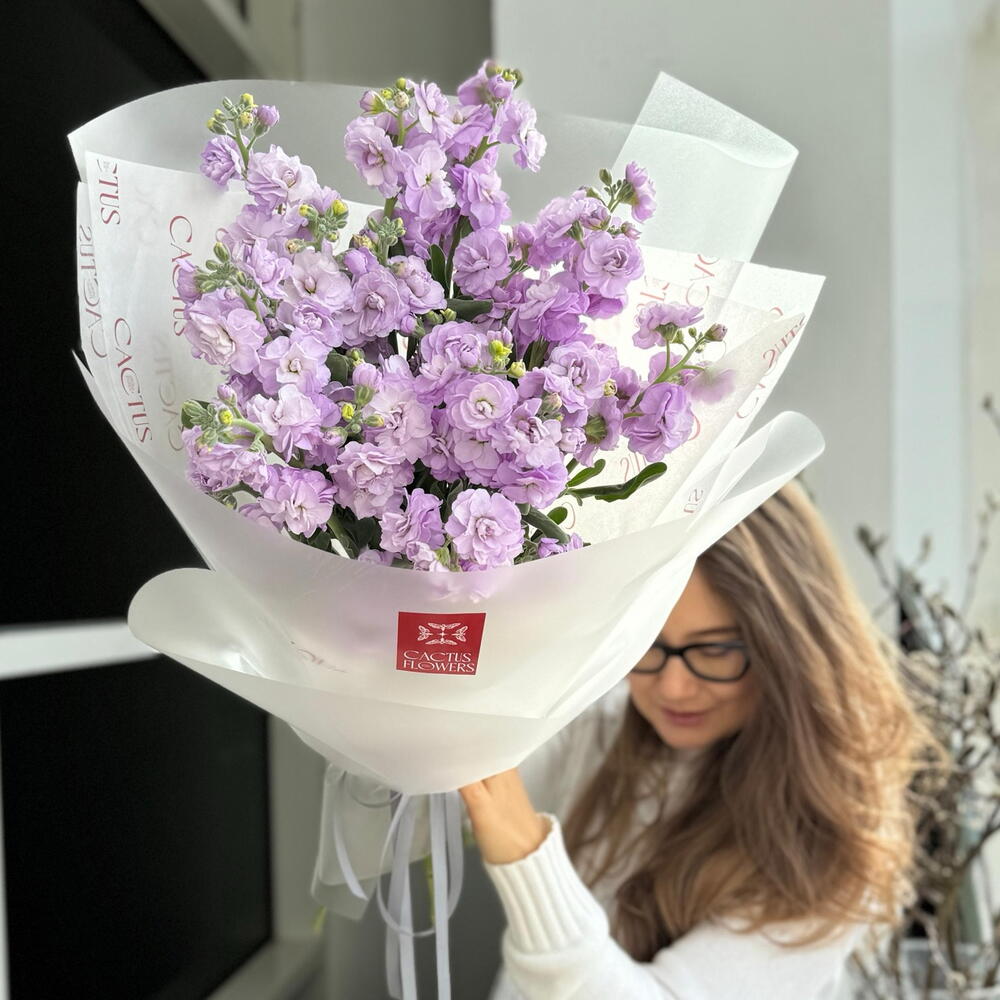 Моно букет с ароматной Матиолой (7шт)