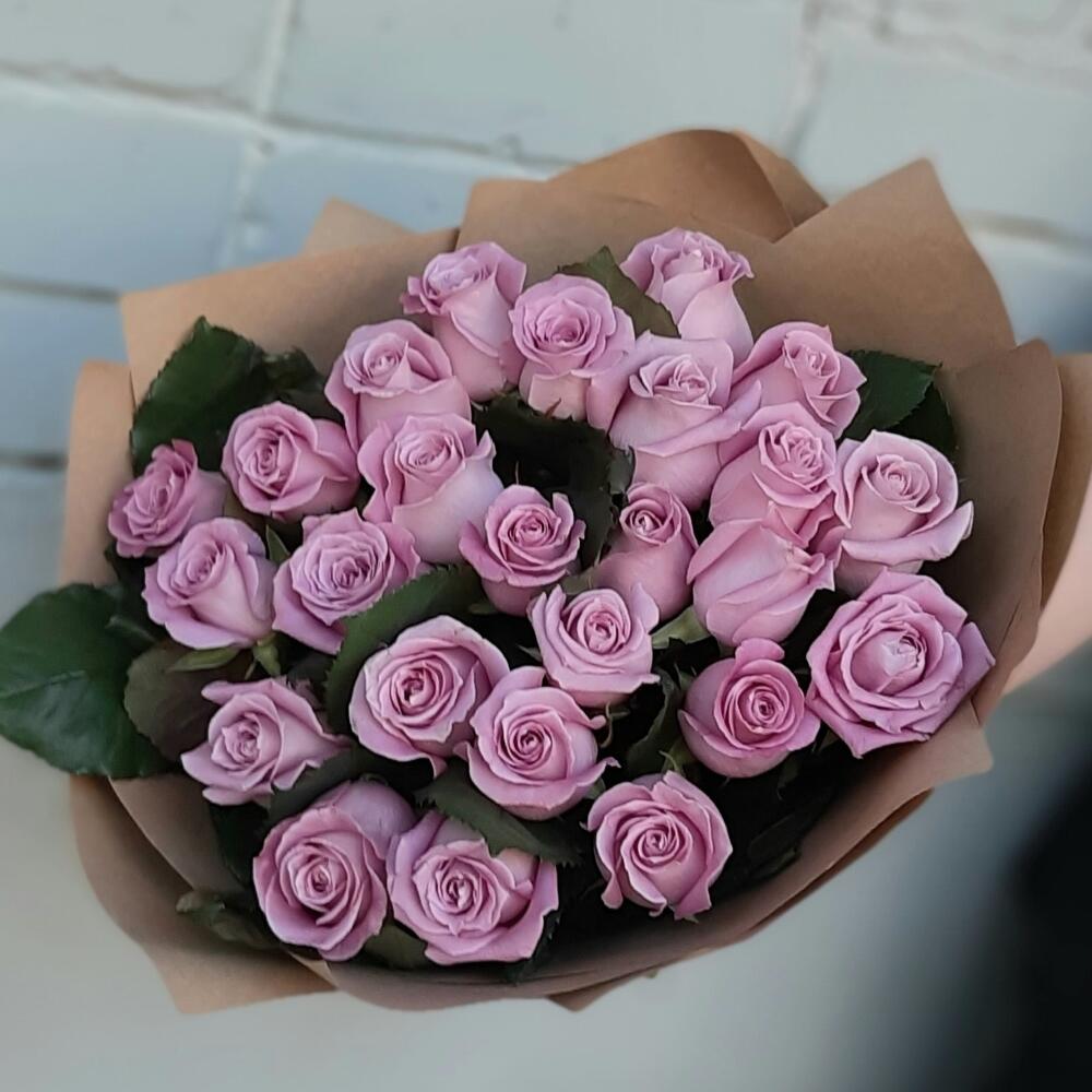 25 лавандовых роз 🌺