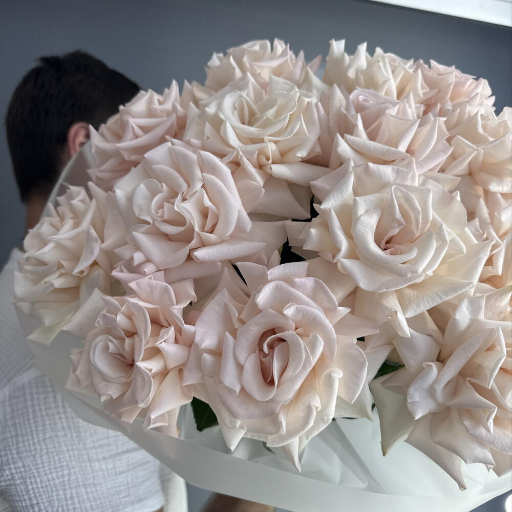 Монобукет из розы HAPPY BRIDE 15шт