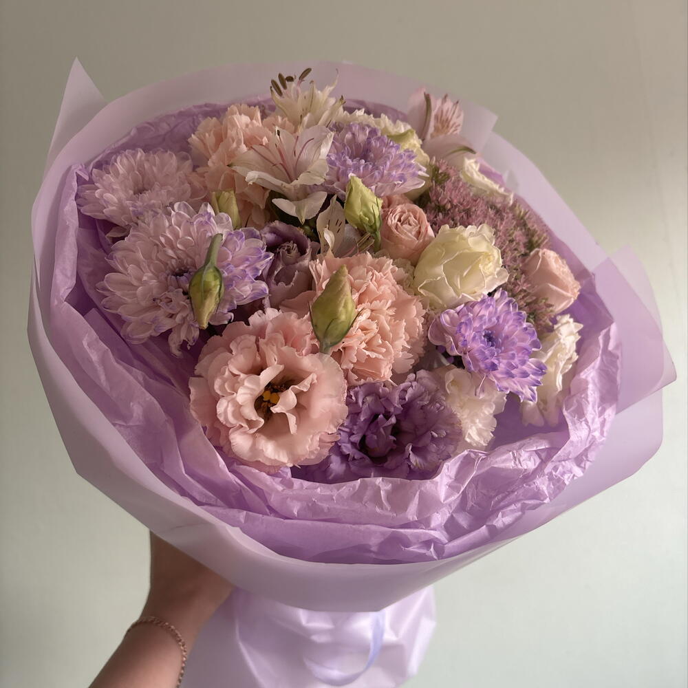 Букет из эустомы/кустовой розы/хризантемы/диантуса💕