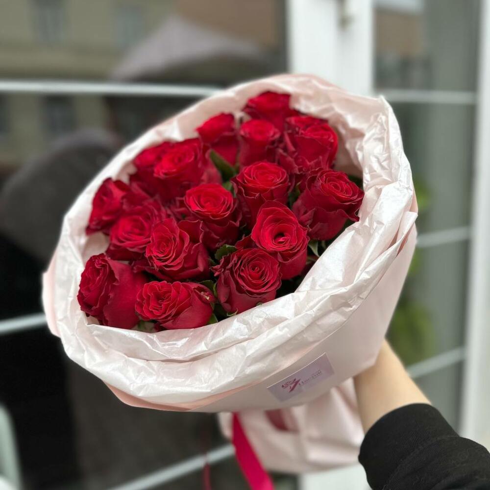 Букет моно розы Родос 17 штук