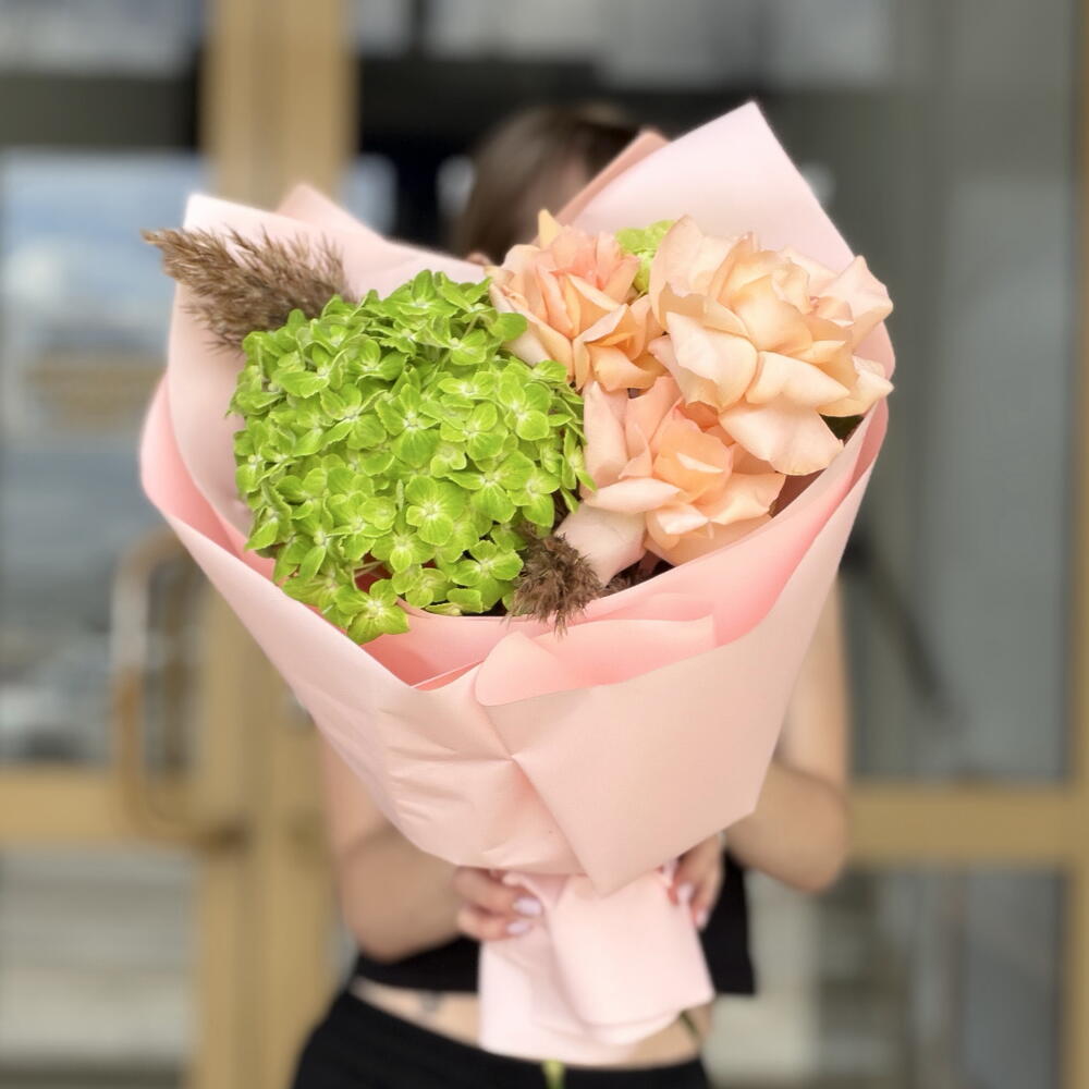 Букет «Гортензии и французских роз» 🌿🌸нежный, свежий букет для любимого человека 💌