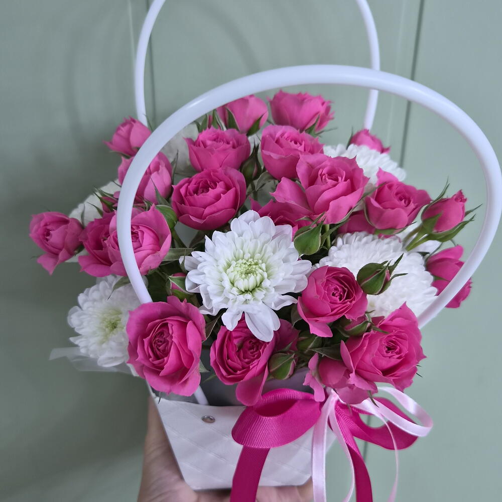 Purse with flowers 4