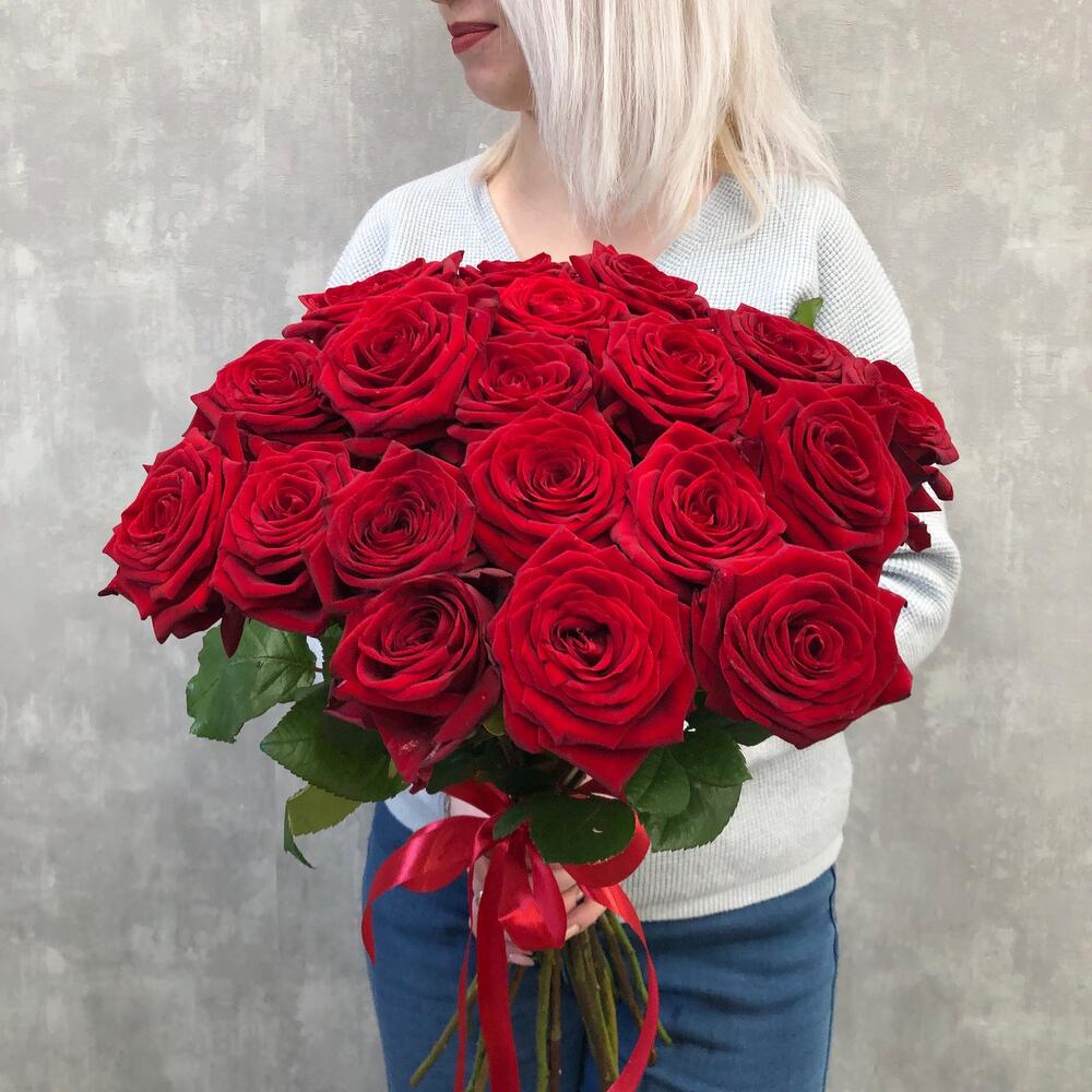 21 Роза Букет RED