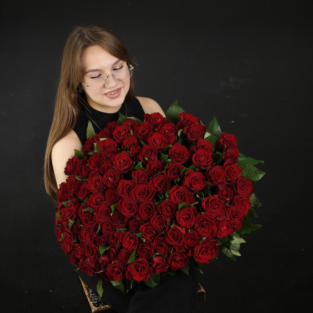 Букет из 101 красной розы 60см