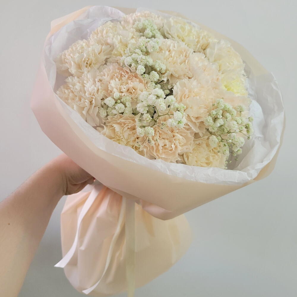 Бочонок с нежными диантусами , гипсофилами 💞