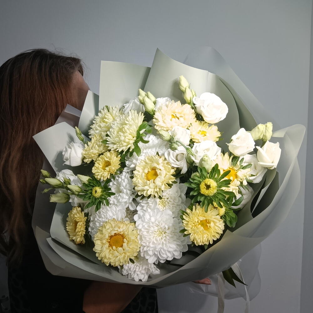 Букет астр солнечных, хризантем 735678