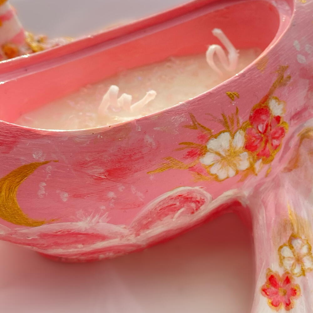 Свеча «Цветочный кит»🌸🐋🩷