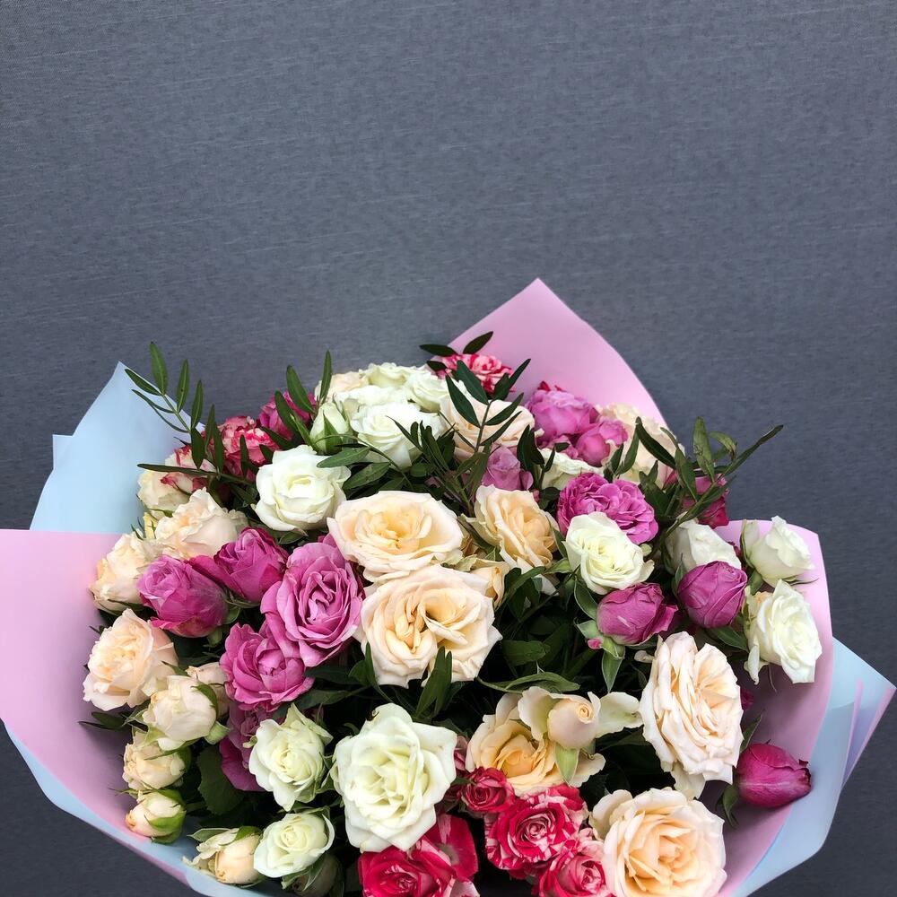 Микс кустовые розы 23