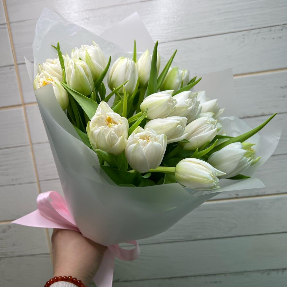 Белые тюльпаны 🌷💕