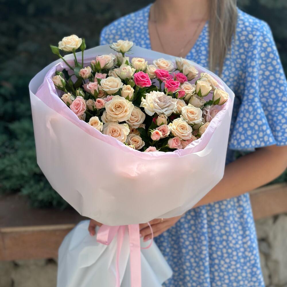 Кустовые розы 15 шт
