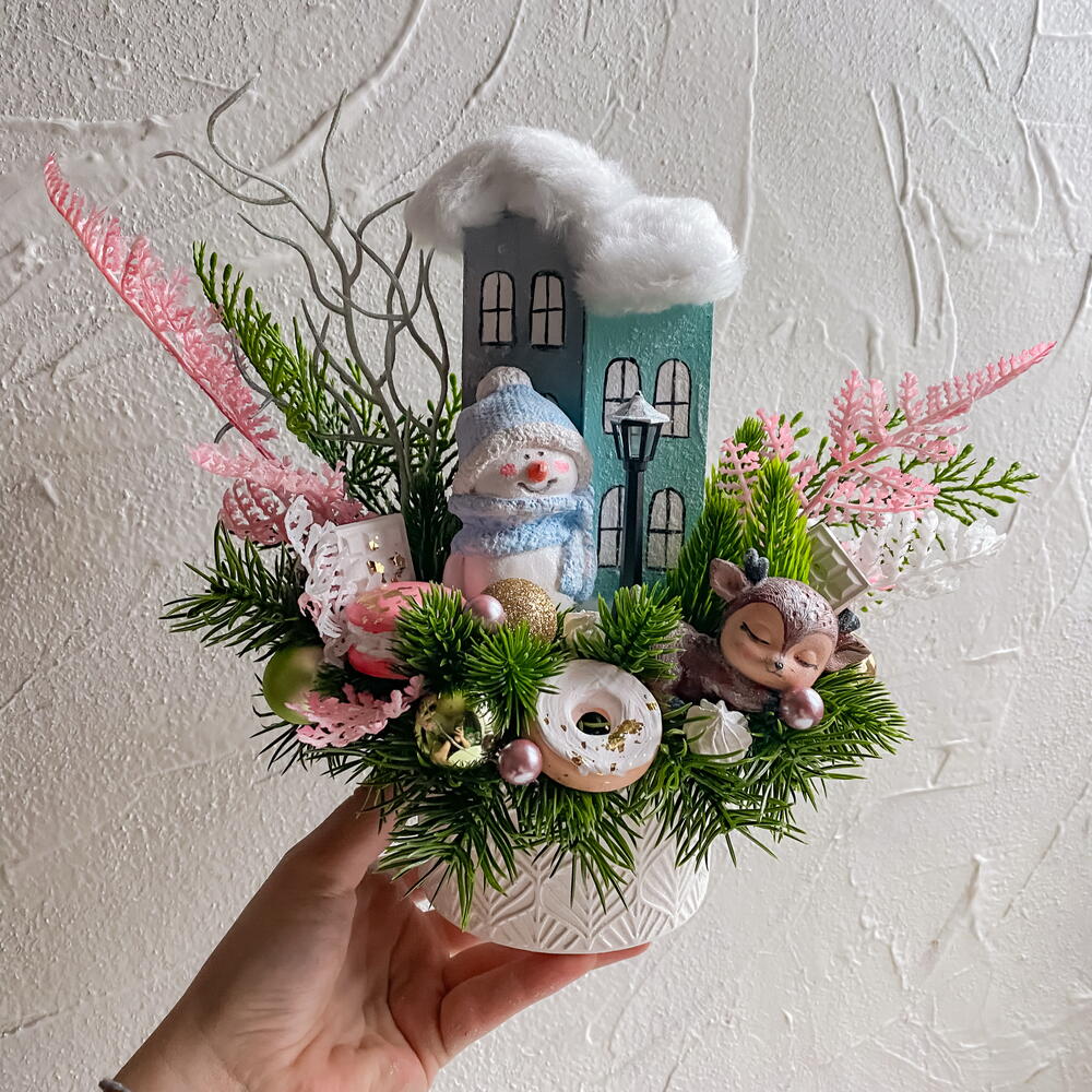 Со снеговиком