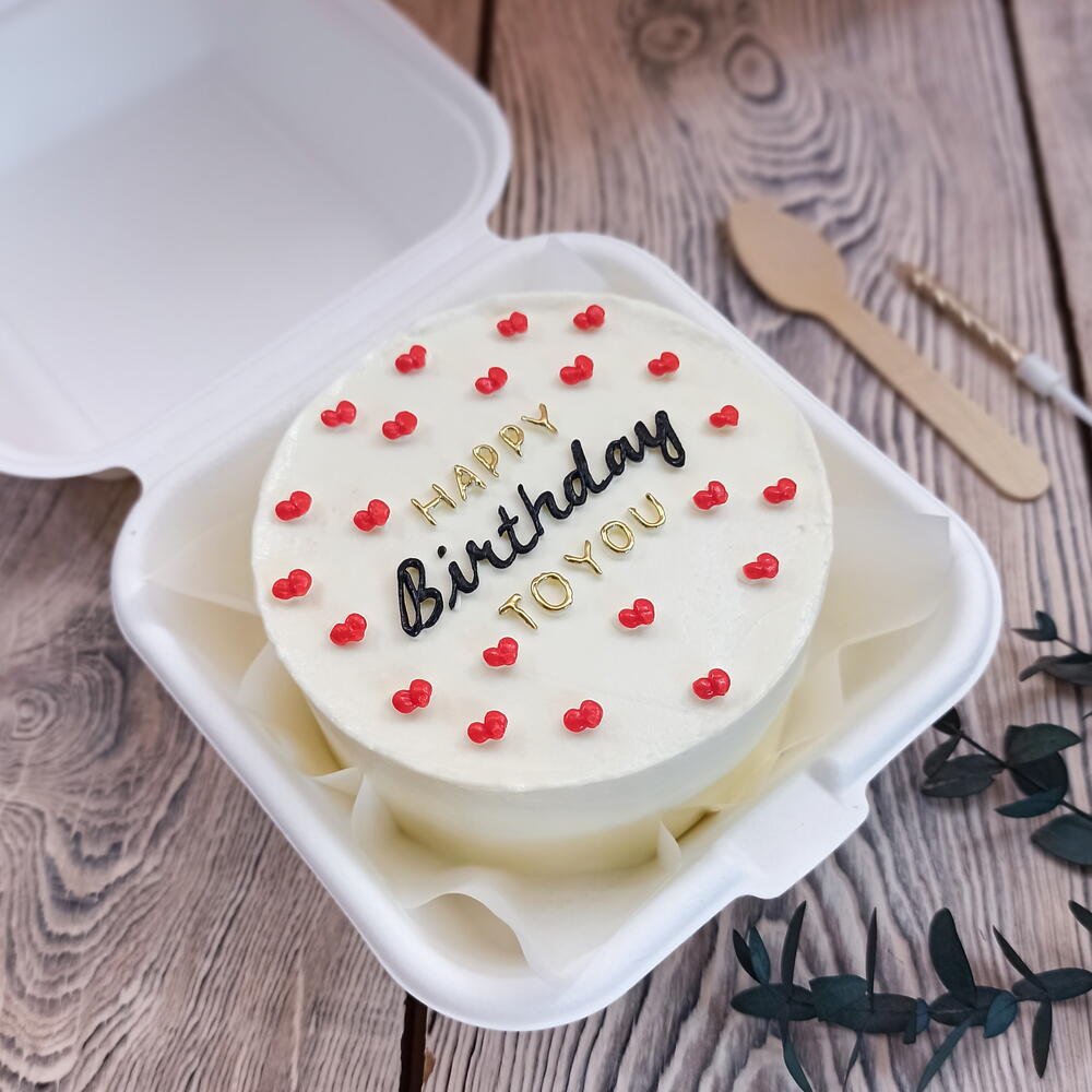 Бенто-торт с надписью на день рождения Happy Birthday to You