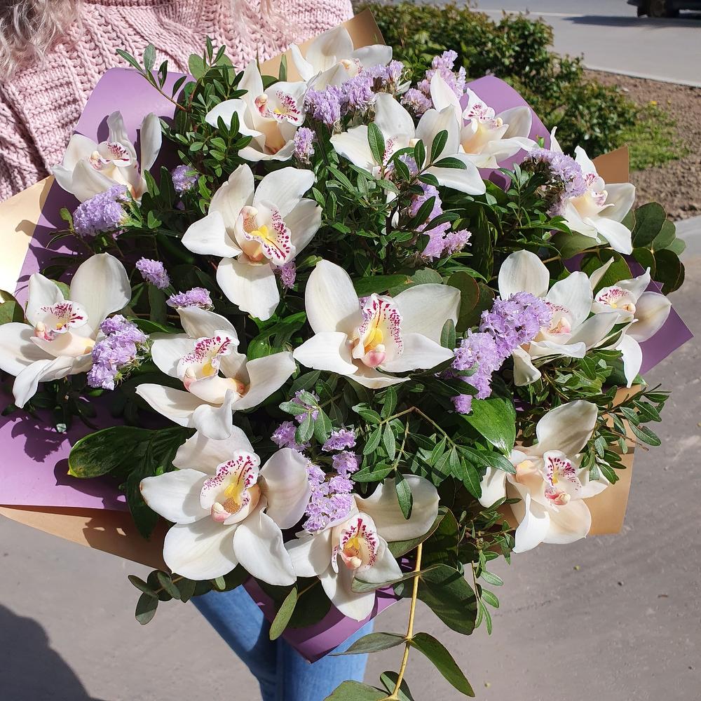 Экзотический букет белых орхидей, Flowers & Gifts Saint Petersburg, buy