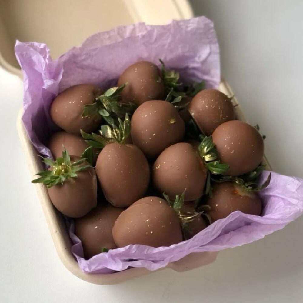 Мини клубничка в шоколаде