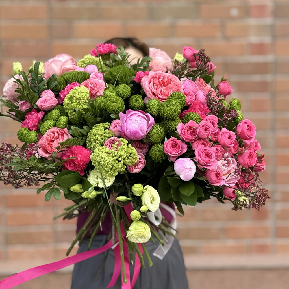 Signature bouquet with peonies and peony-style roses Bloom energy