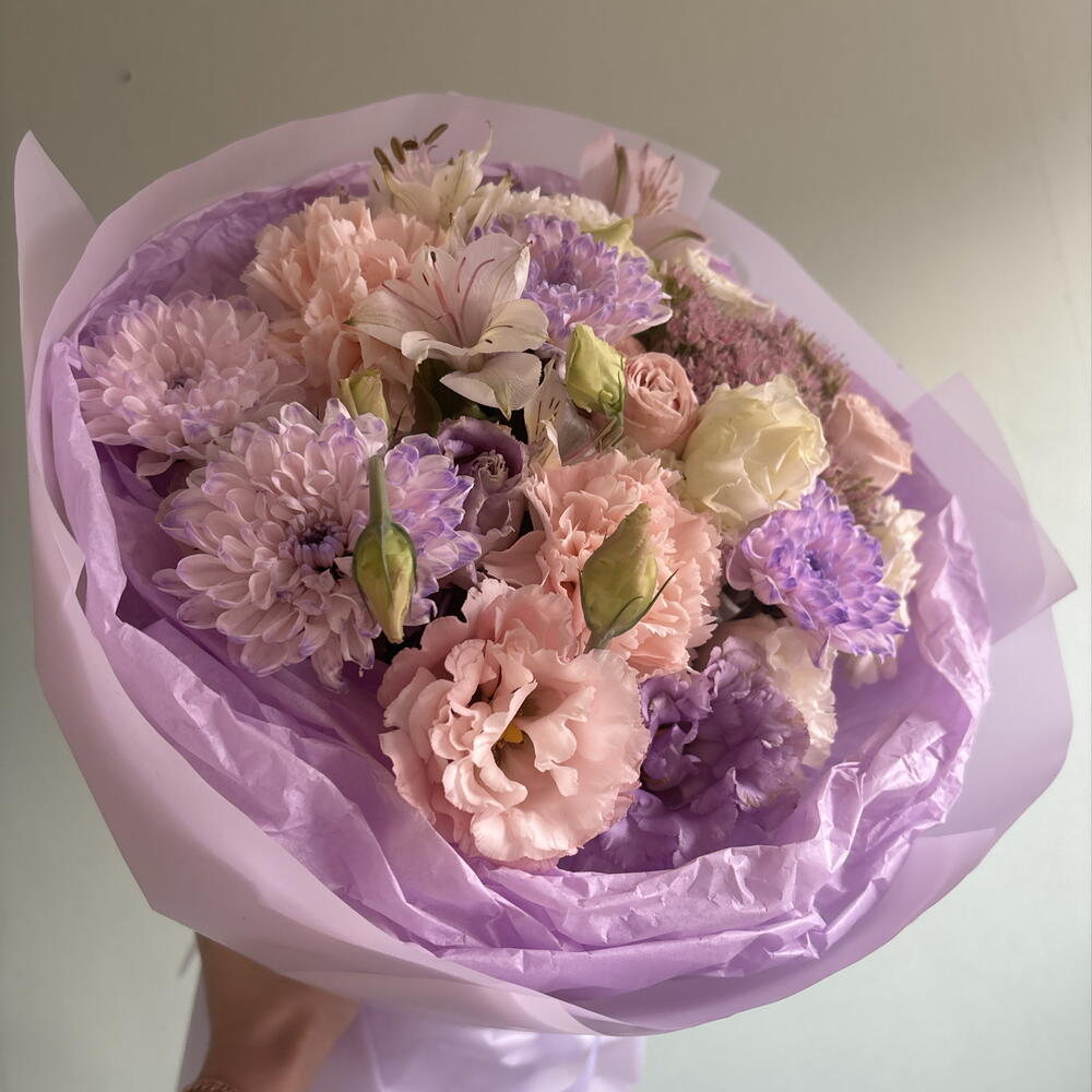 Букет из эустомы/кустовой розы/хризантемы/диантуса💕