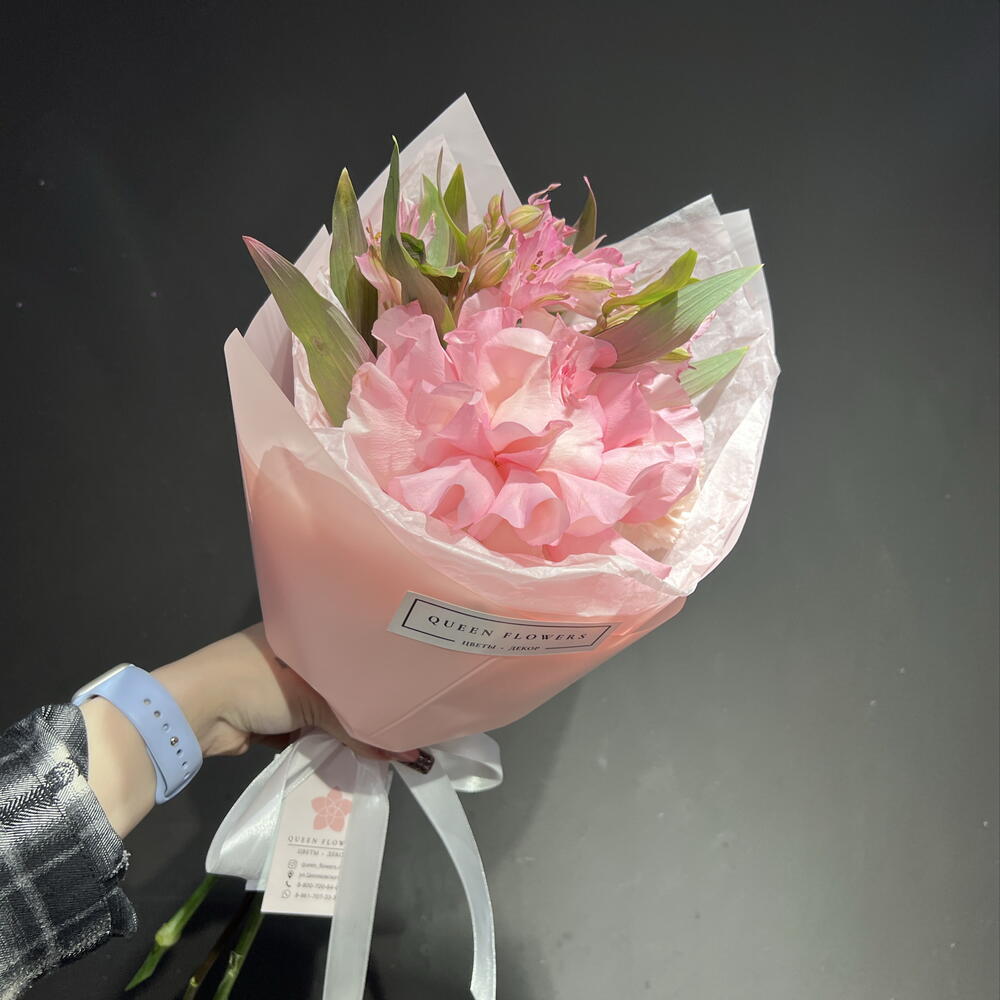 Букет комплимент🥰 Сборный букет из французской розы, диантуса и альстромерии в оформлении