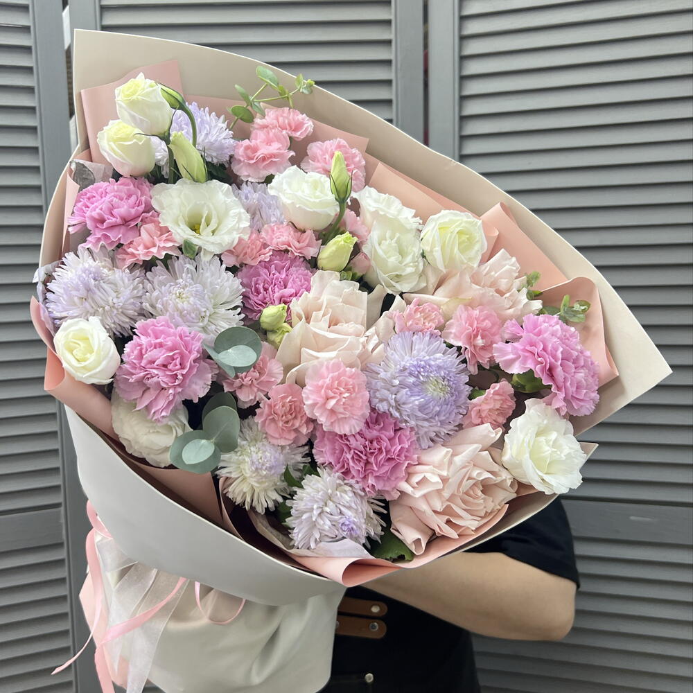 Объёмный розовый букет💝