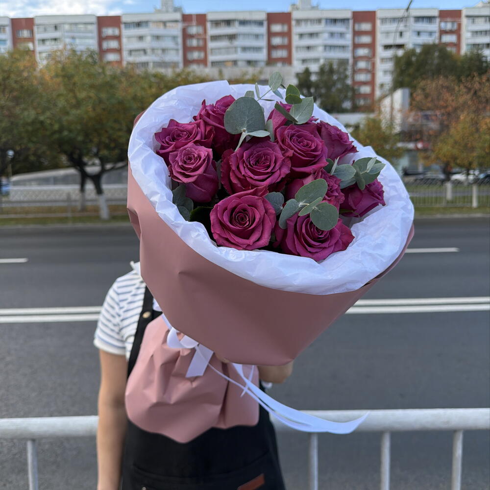 Букет черника из роз
