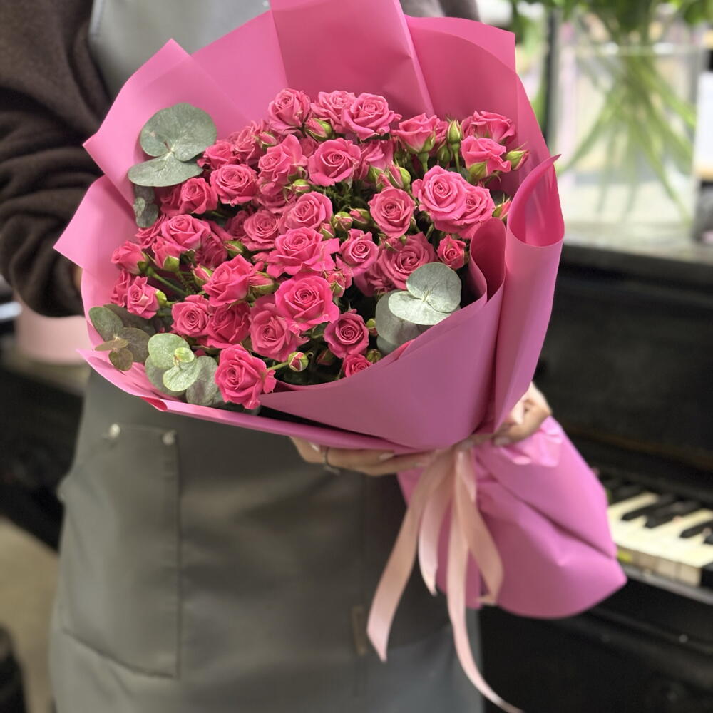 Букет из кустовых роз — Bonita
