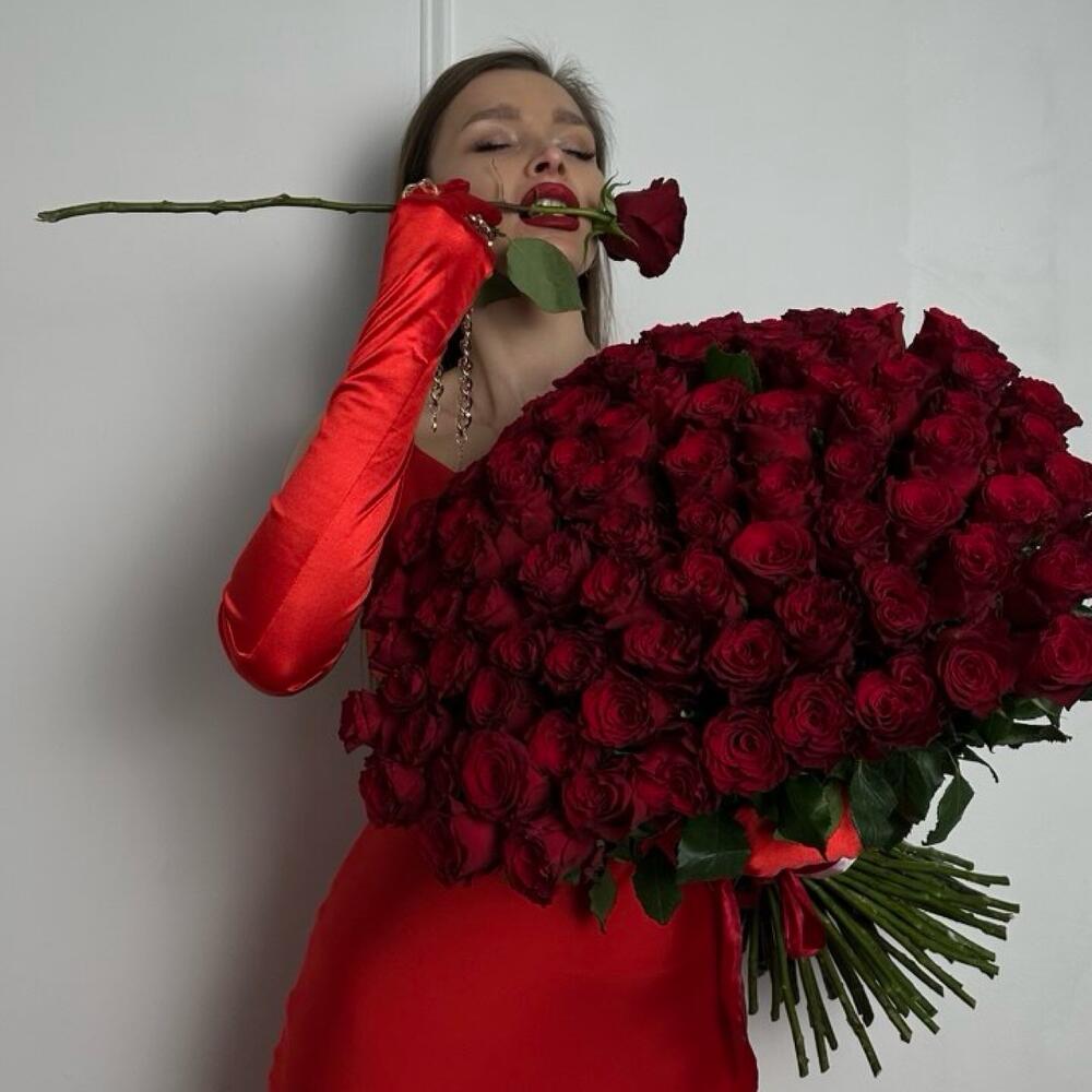 Букет из 101 розы Кения