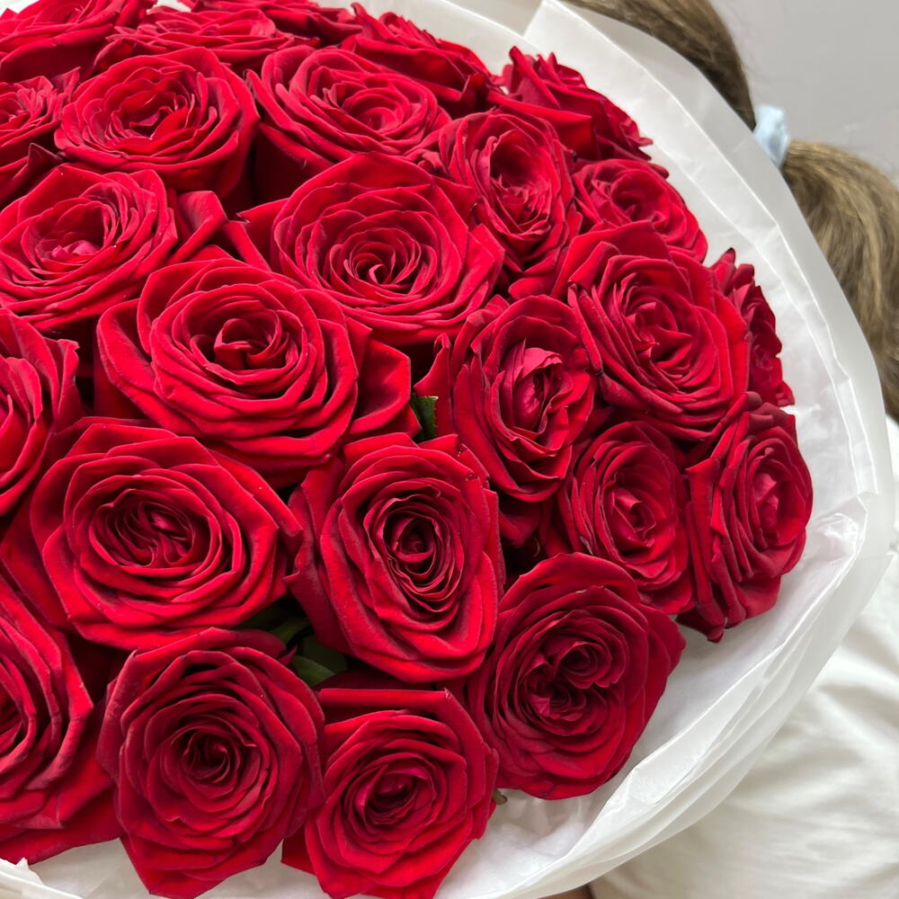 Моно букет из 29 бордовых роз 😍