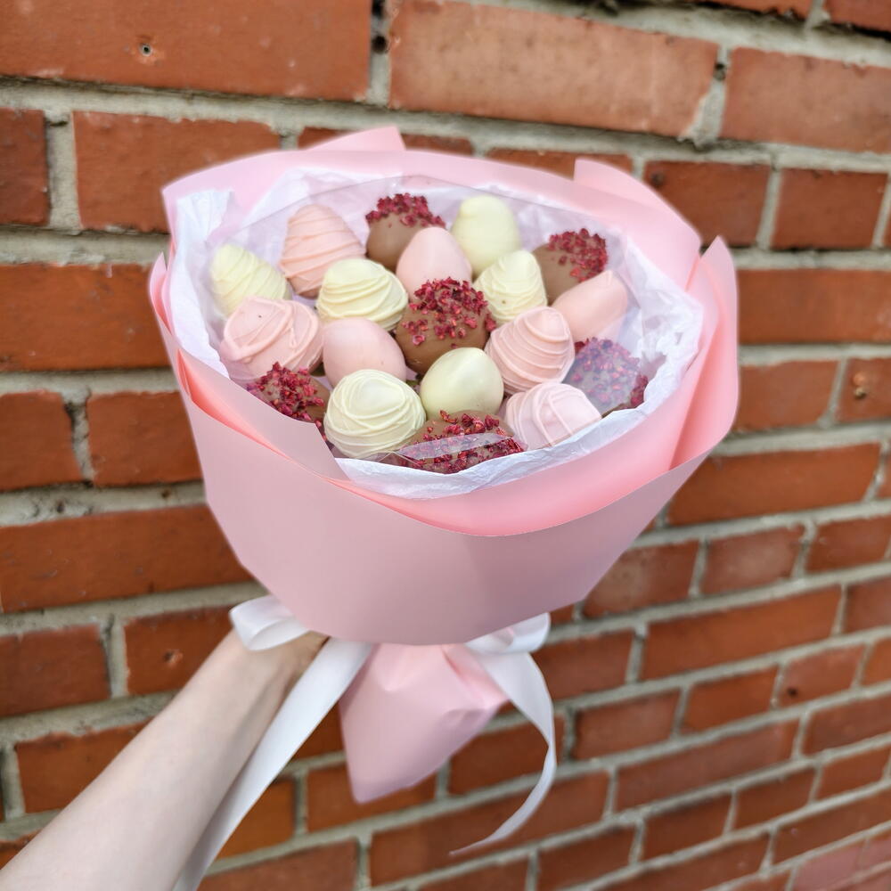 Букет из клубники в шоколаде 19-21 ягода - фото 7